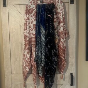 Vince Camino shale BNWT with two more scarves
